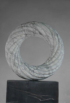PEERS, CILIA, CARRARA MARBLE, 2020, 95 X 71 X 17 (ex base)